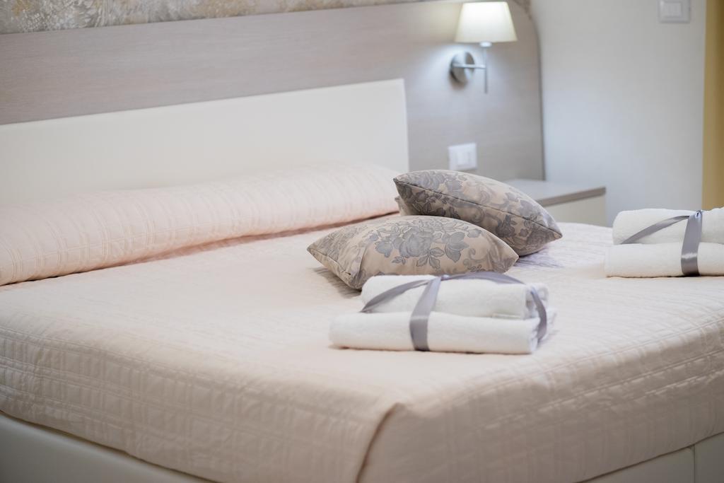 Guest house Rome Airport 3*